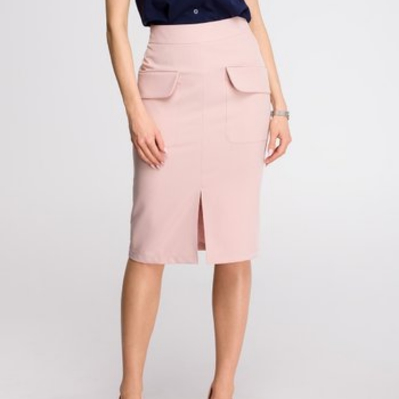 👗3/25$ 👗Powder Pink Pencil Skirt NWOT - Picture 1 of 3